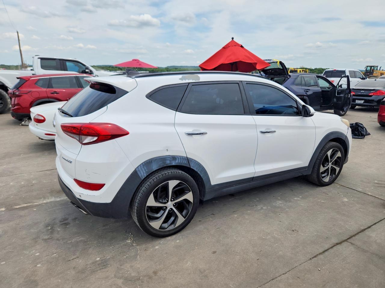 2016 HYUNDAI TUCSON — фото 3