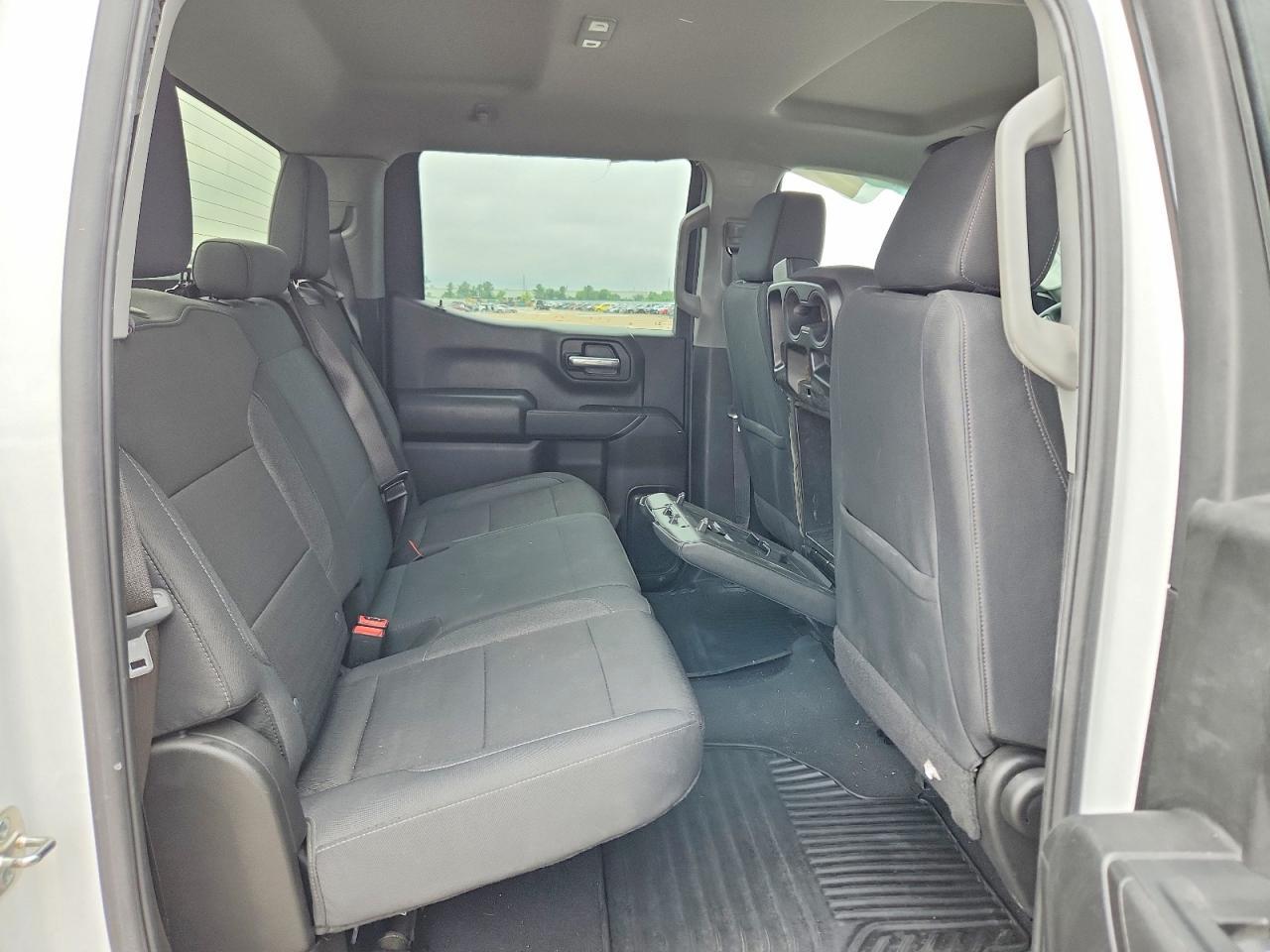 CHEVROLET SILVERADO