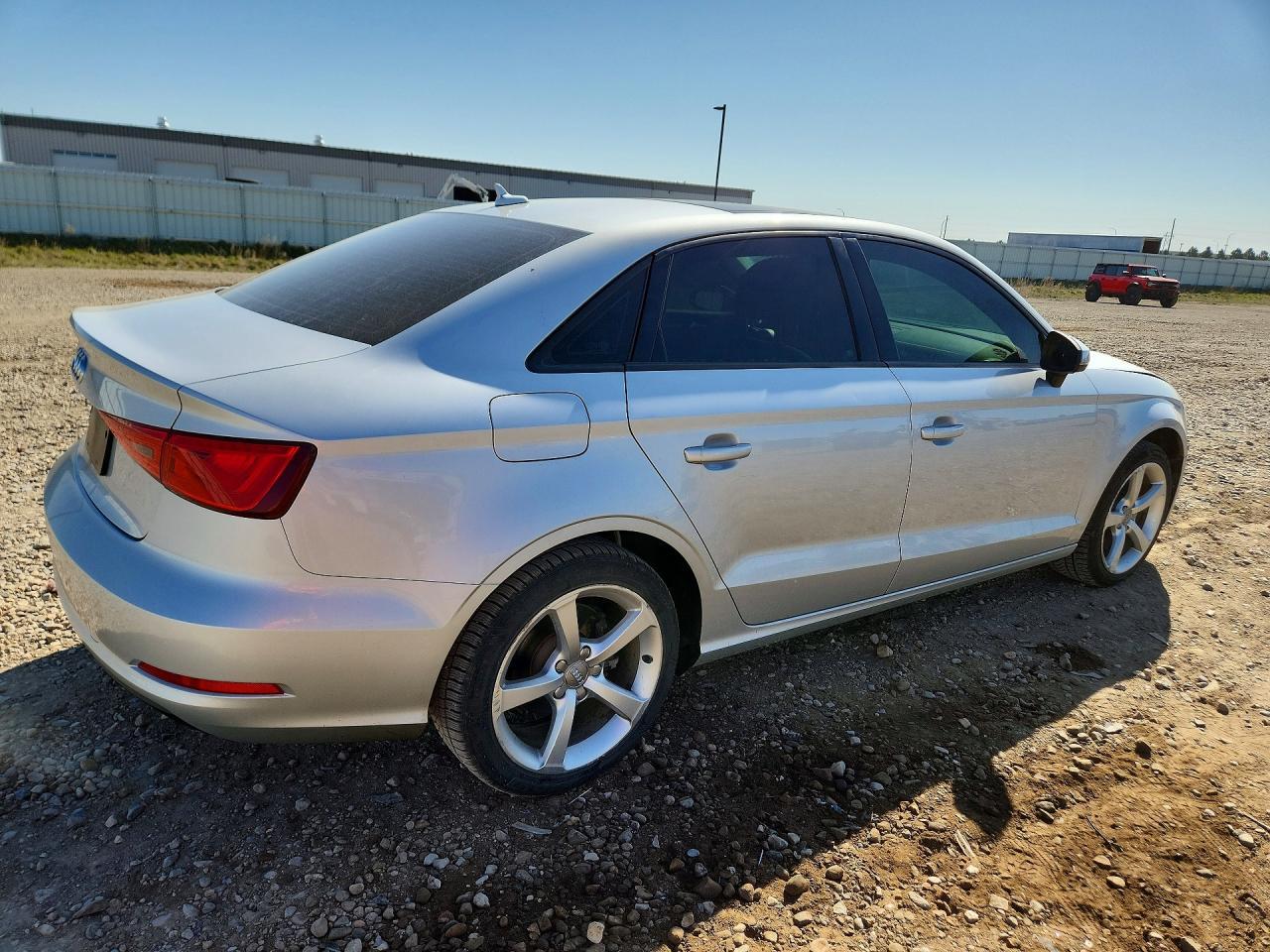 2015 AUDI A3 — фото 3
