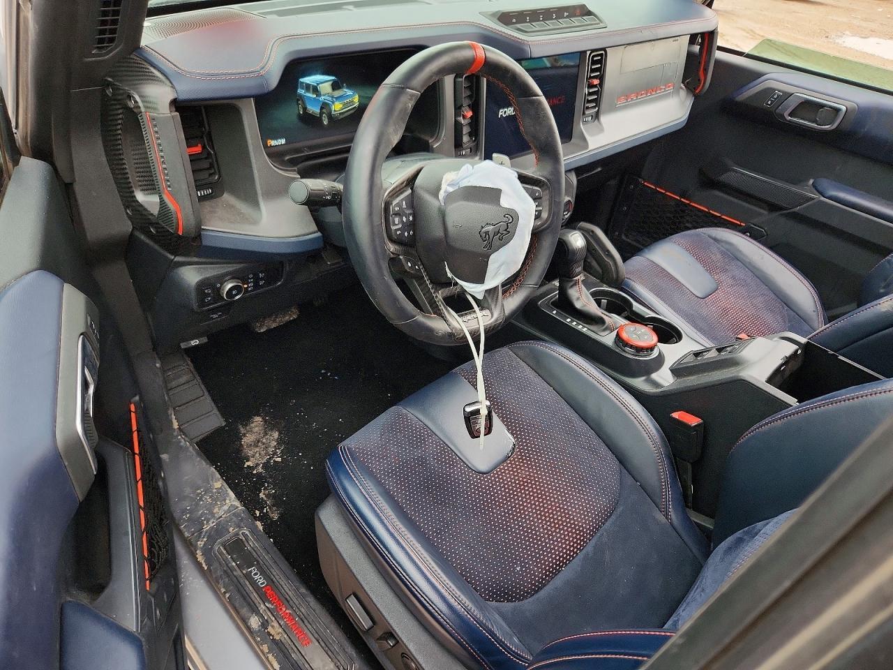 FORD BRONCO