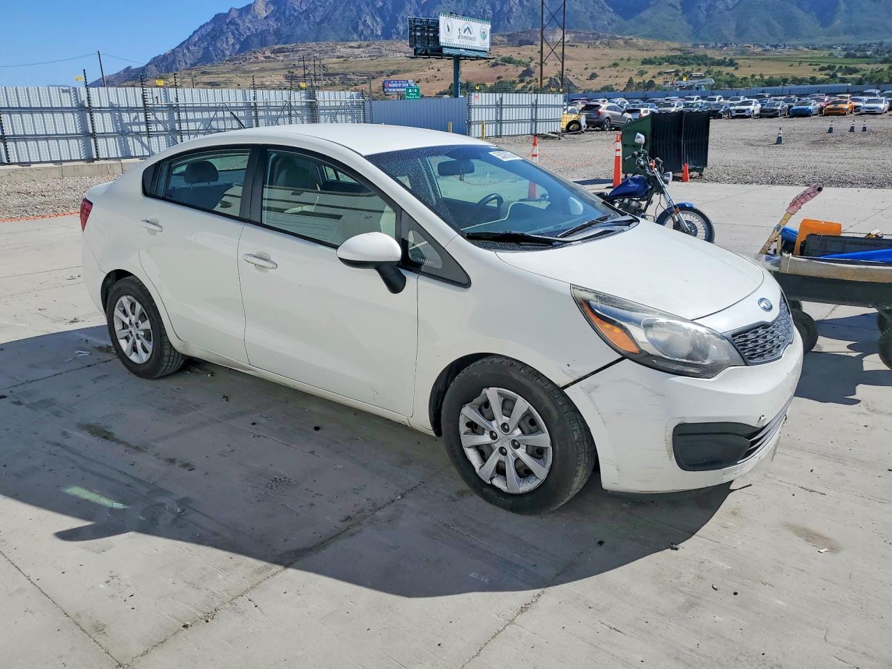 2014 KIA RIO — фото 4