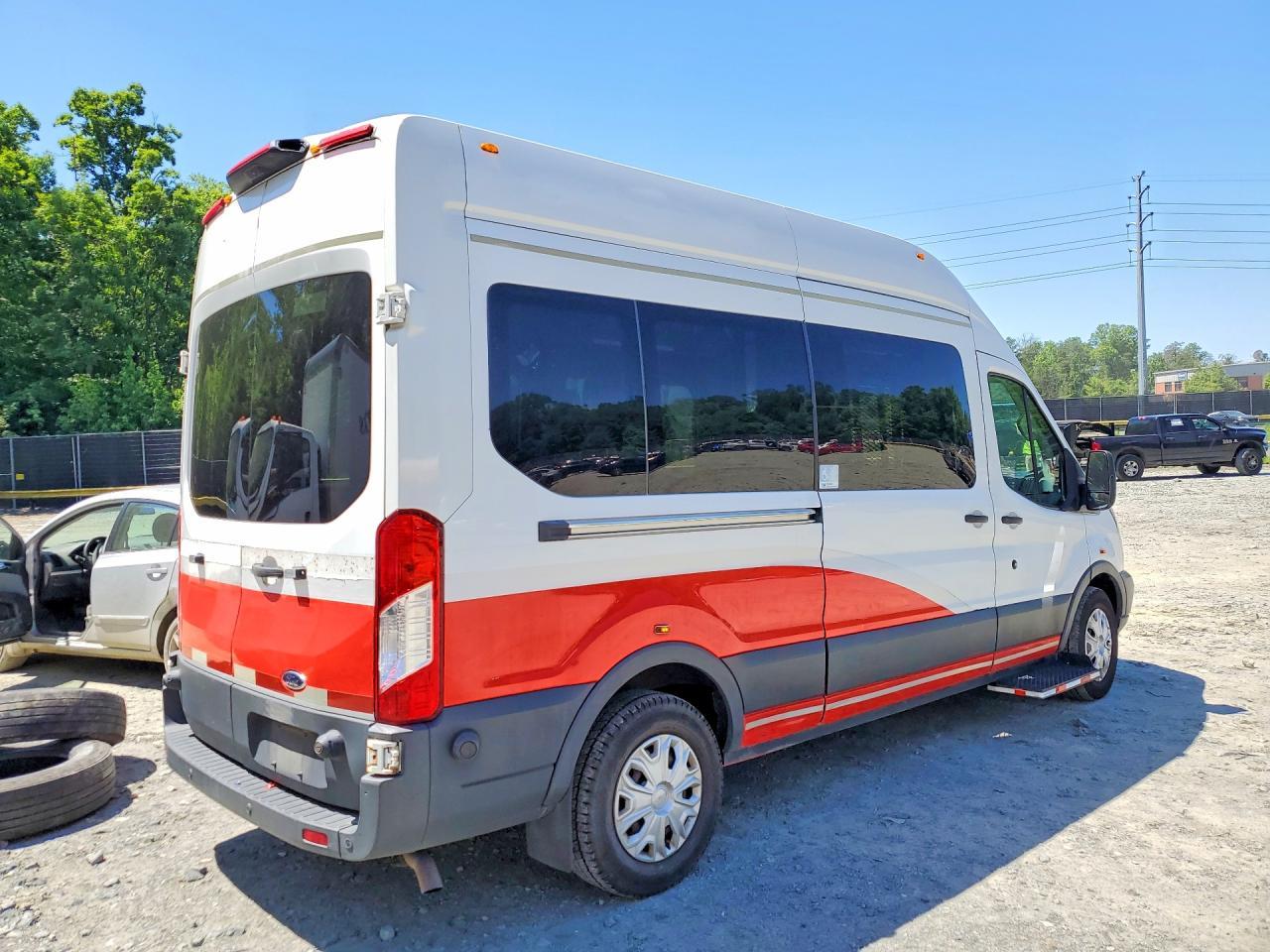 FORD TRANSIT