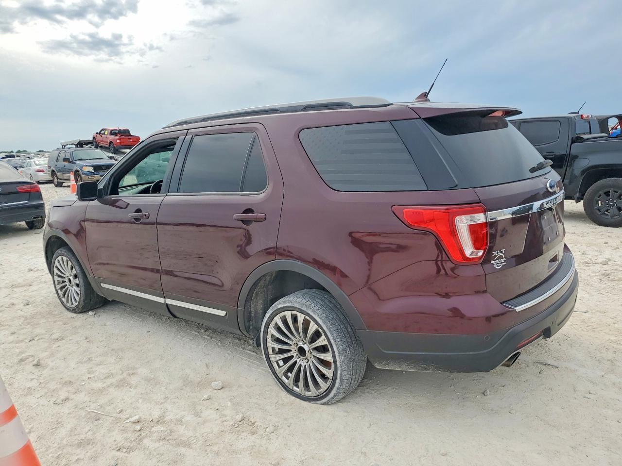 2018 FORD EXPLORER — фото 2