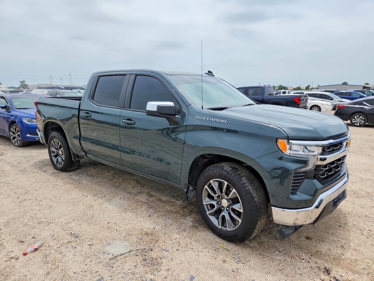 CHEVROLET SILVERADO