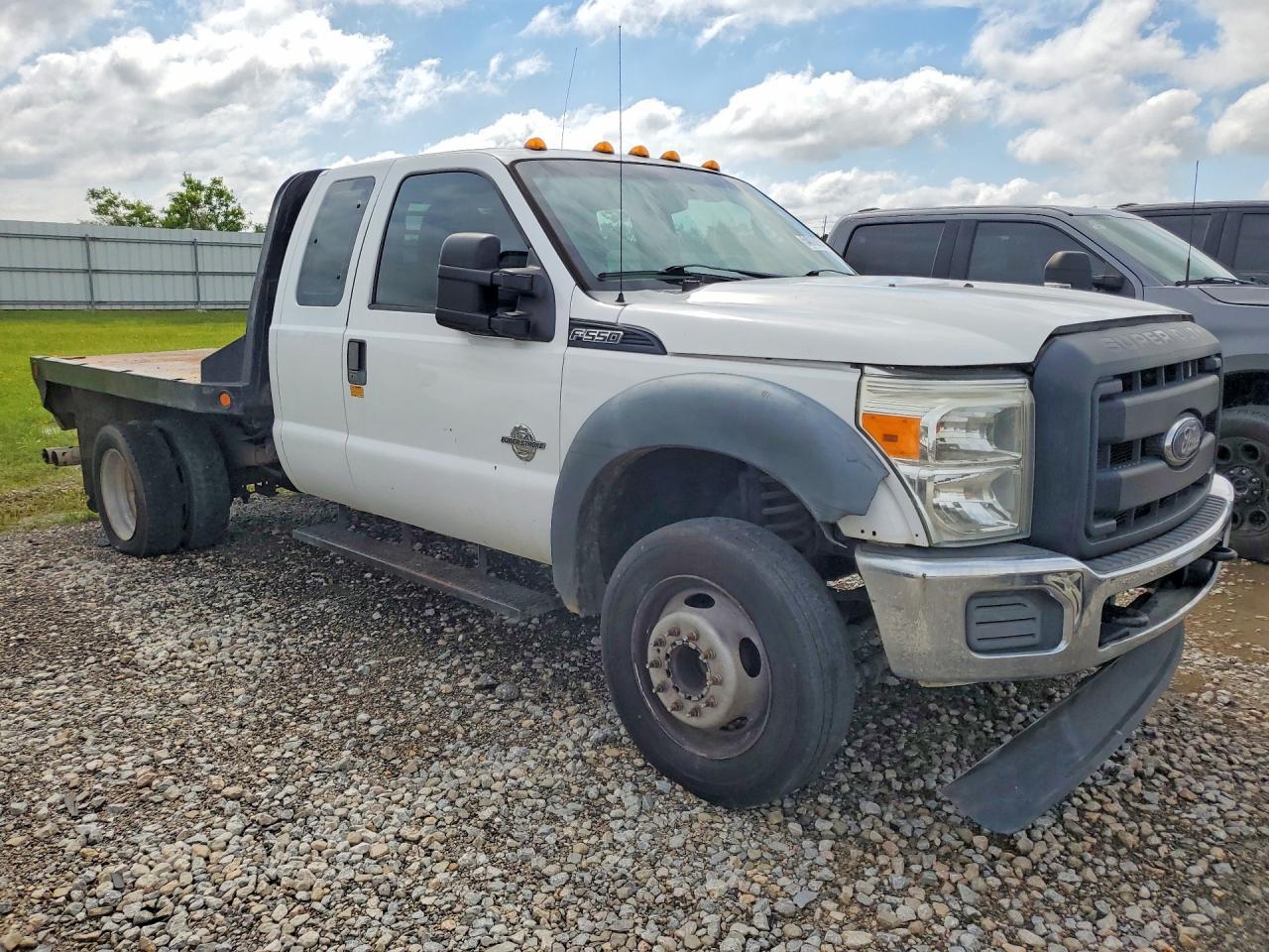 FORD F-550