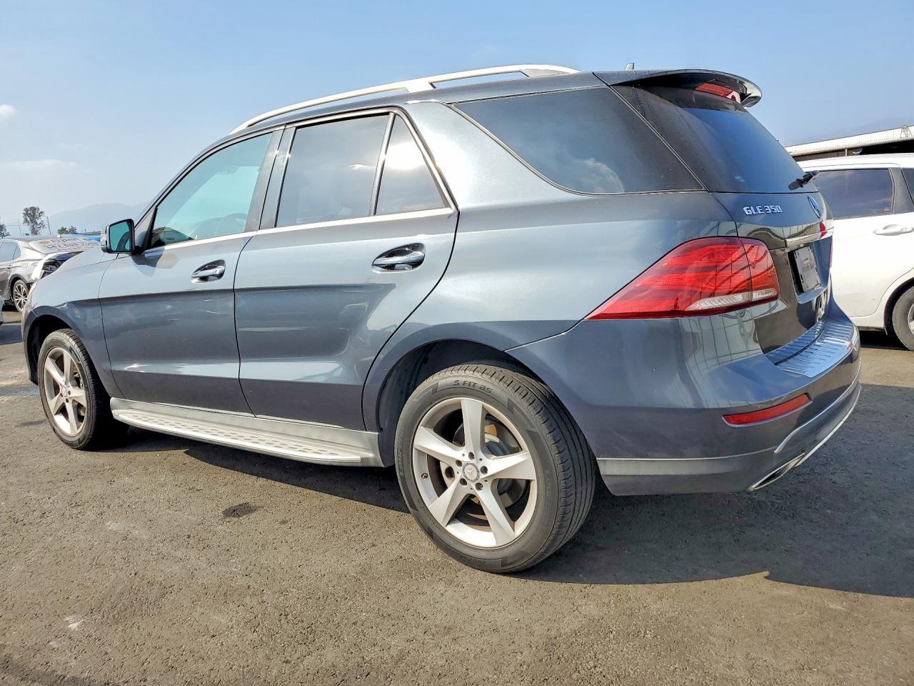 2016 MERCEDES-BENZ GLE-CLASS — фото 2
