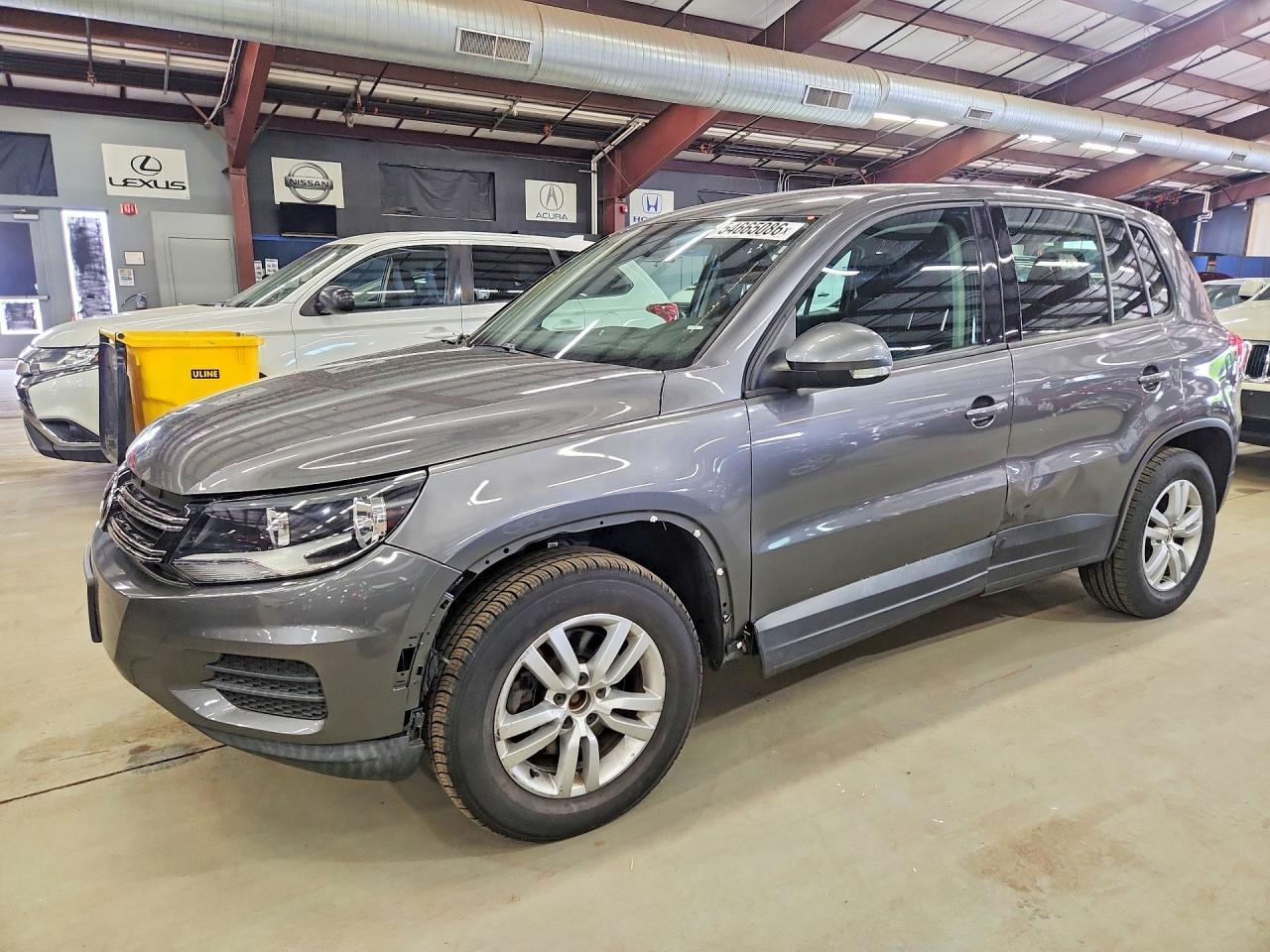 2013 VOLKSWAGEN TIGUAN — фото 1