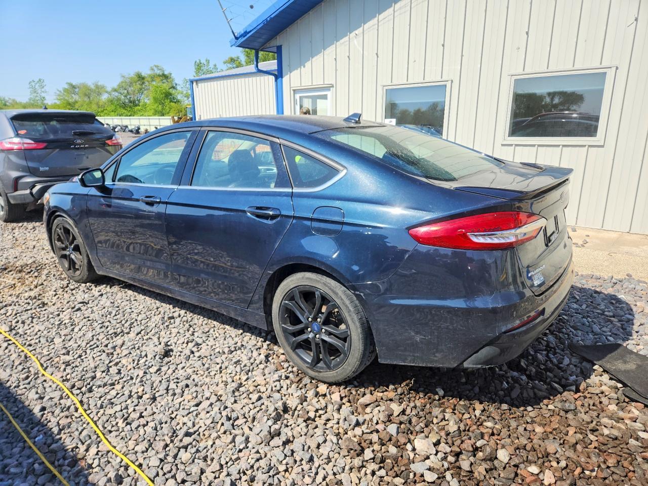 2020 FORD FUSION — фото 2