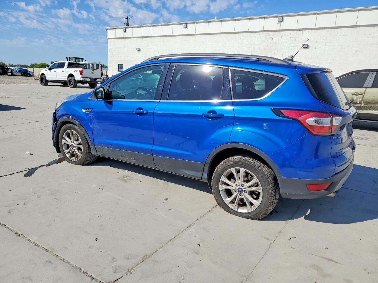2018 FORD ESCAPE — фото 2