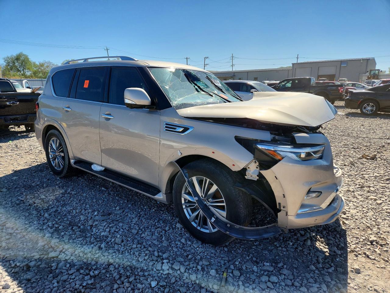 INFINITI QX80