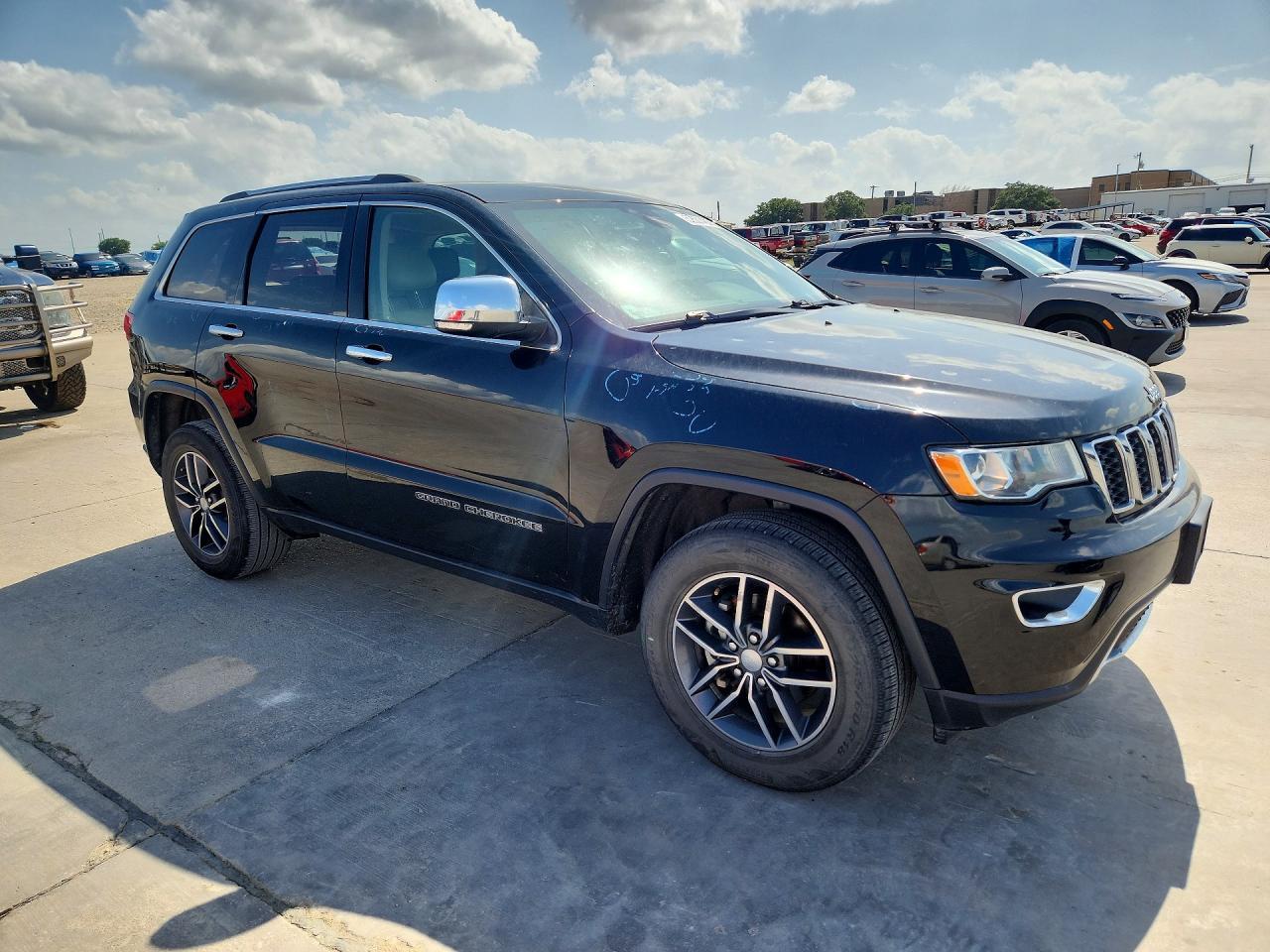 2017 JEEP GRAND CHEROKEE — фото 4