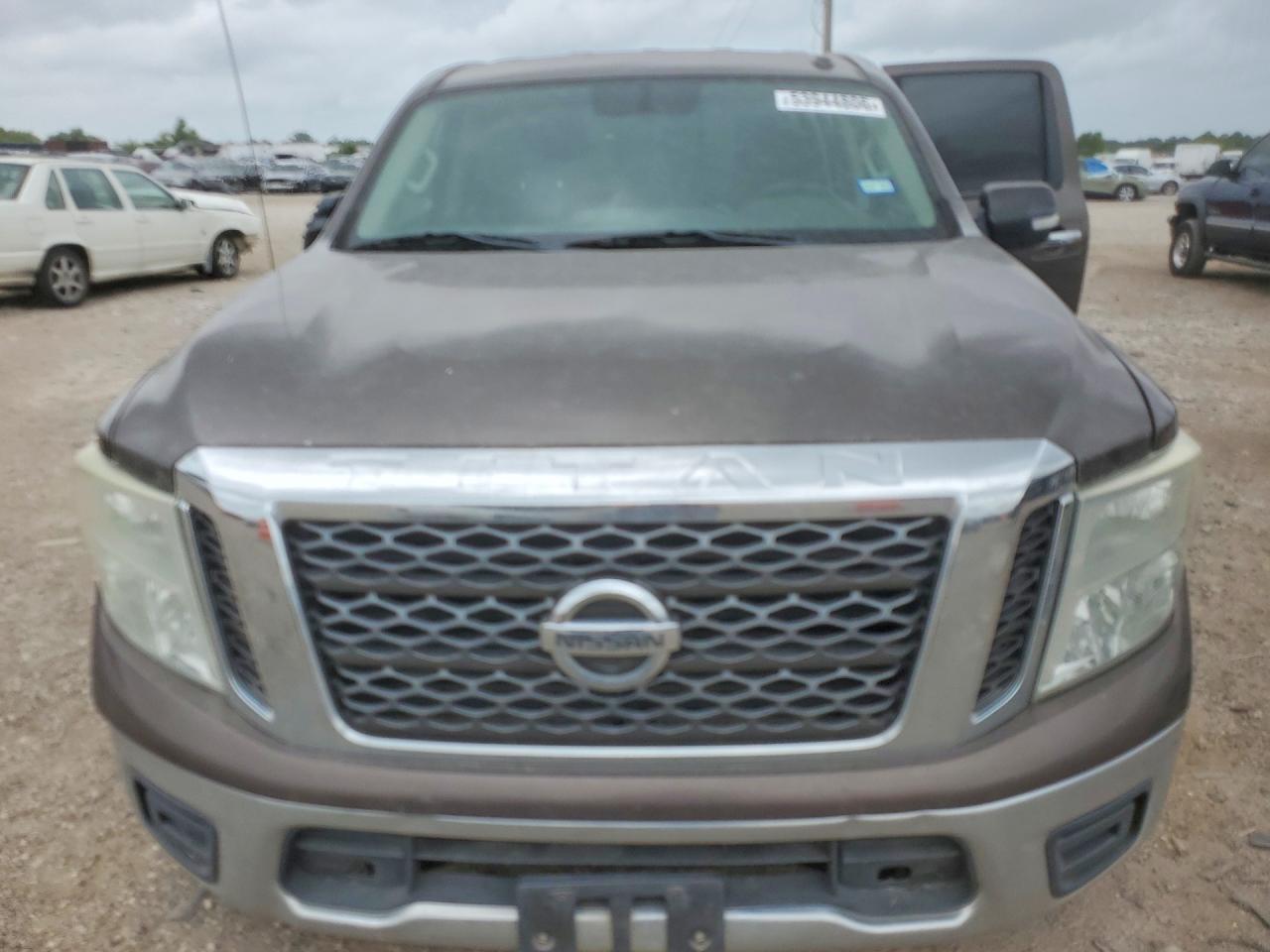 2017 NISSAN TITAN — фото 5