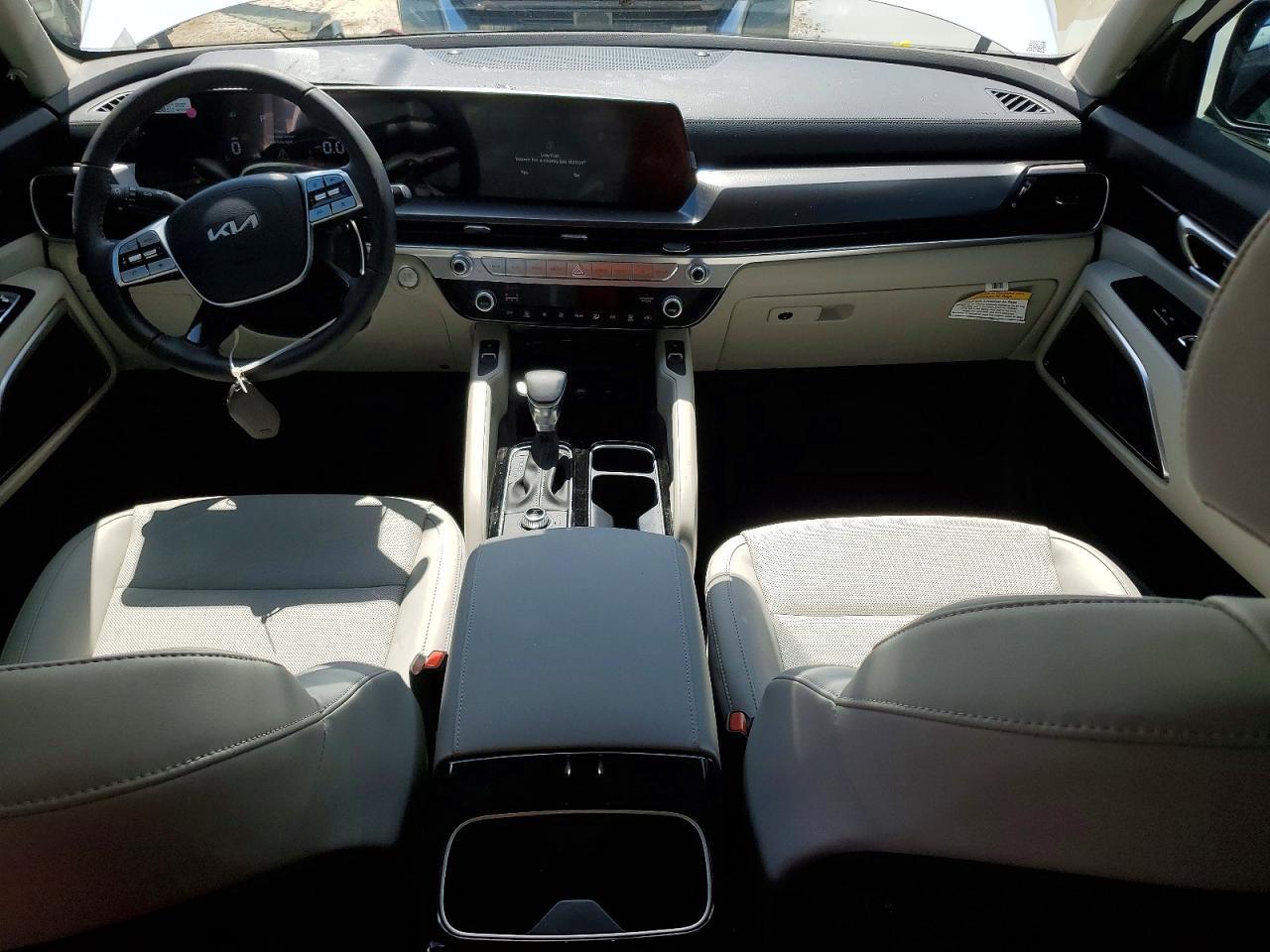 KIA TELLURIDE