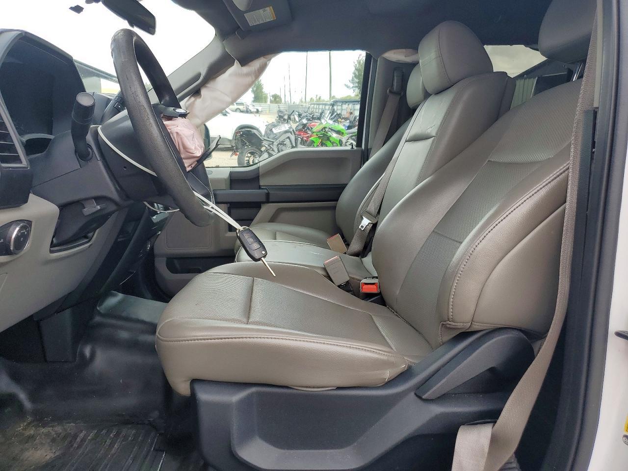 FORD F-150