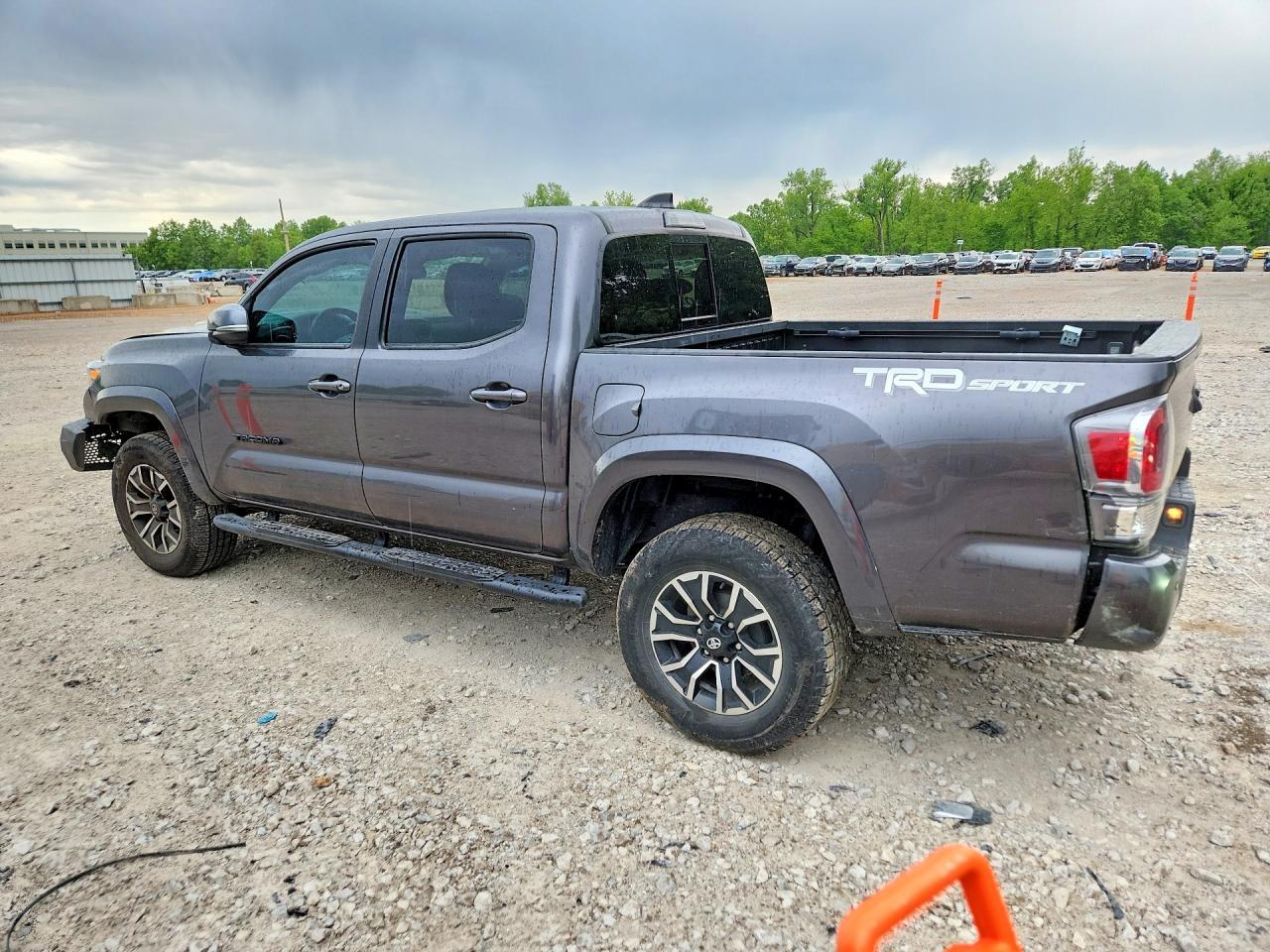 TOYOTA TACOMA