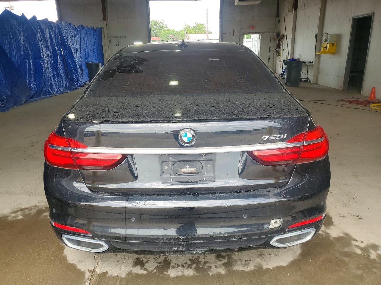 2016 BMW 7 SERIES — фото 6