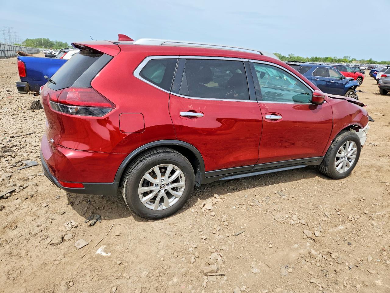 2018 NISSAN ROGUE — фото 3