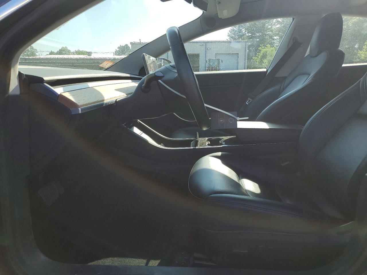 2018 TESLA MODEL 3 — фото 7