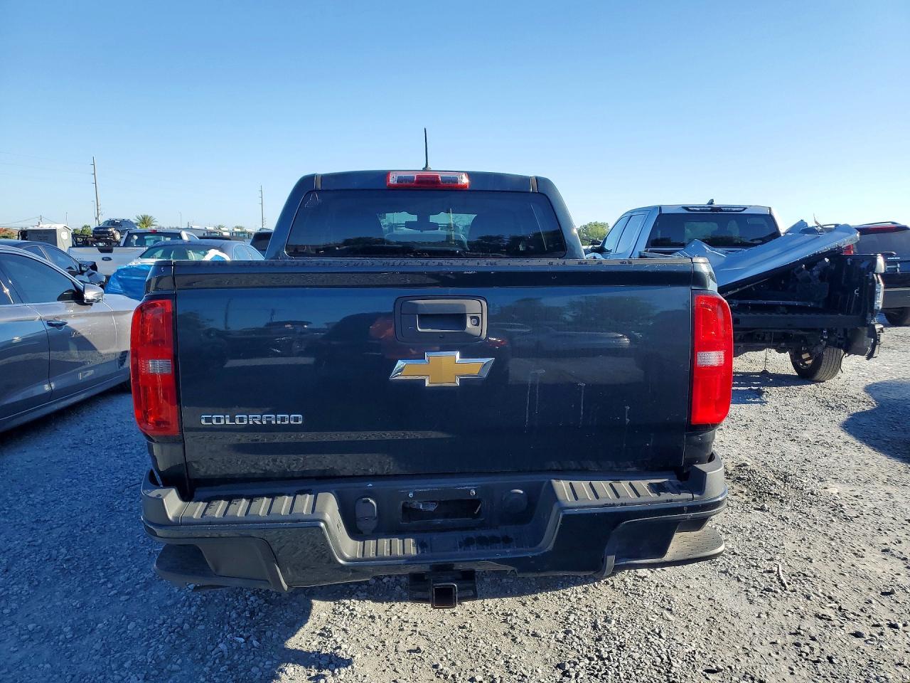CHEVROLET COLORADO