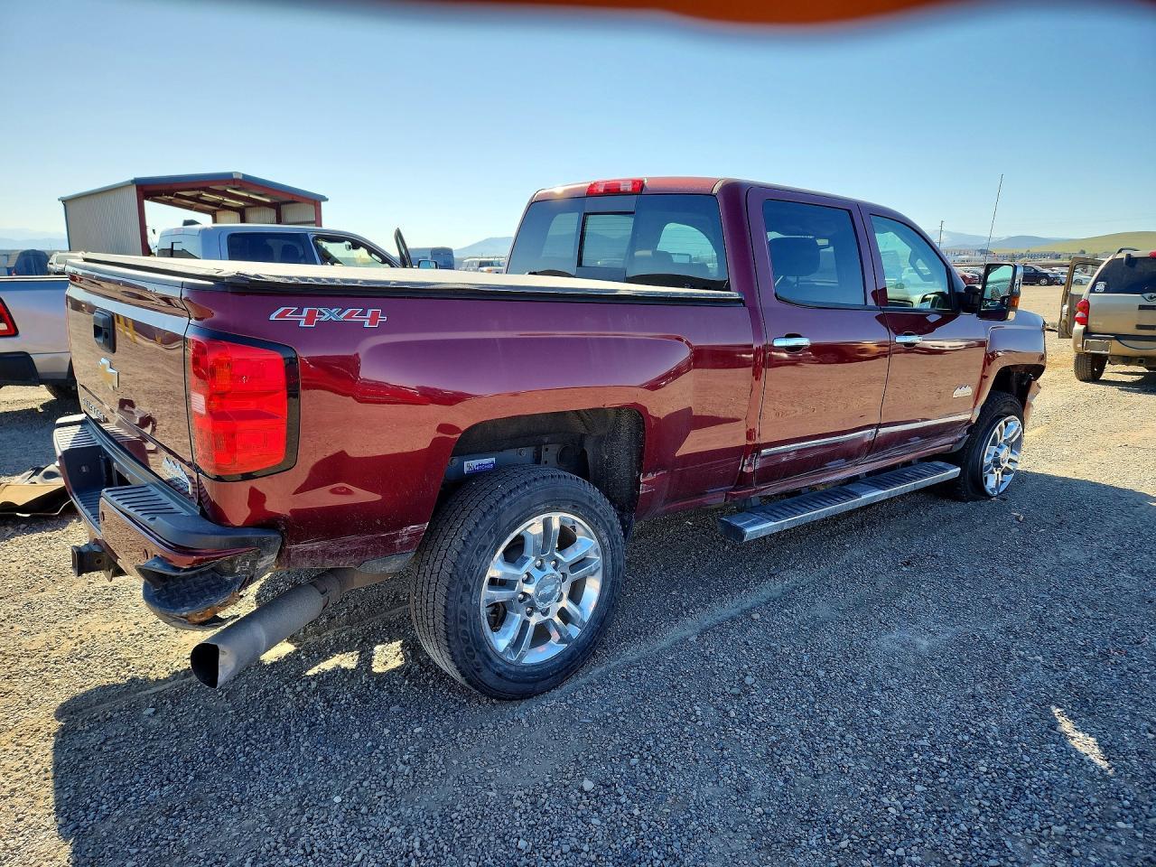 2015 CHEVROLET SILVERADO 2500 — фото 3