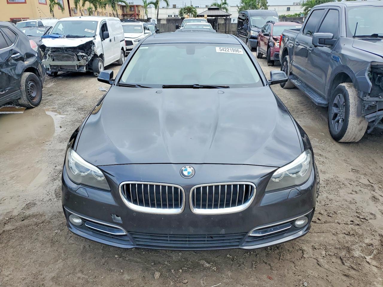 BMW 5 SERIES