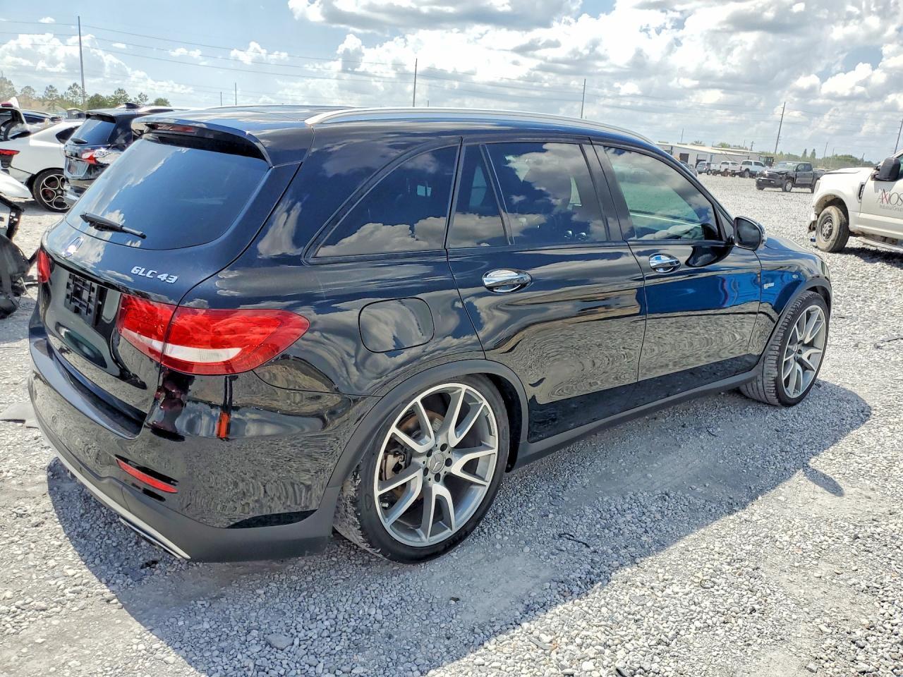 MERCEDES-BENZ GLC-CLASS