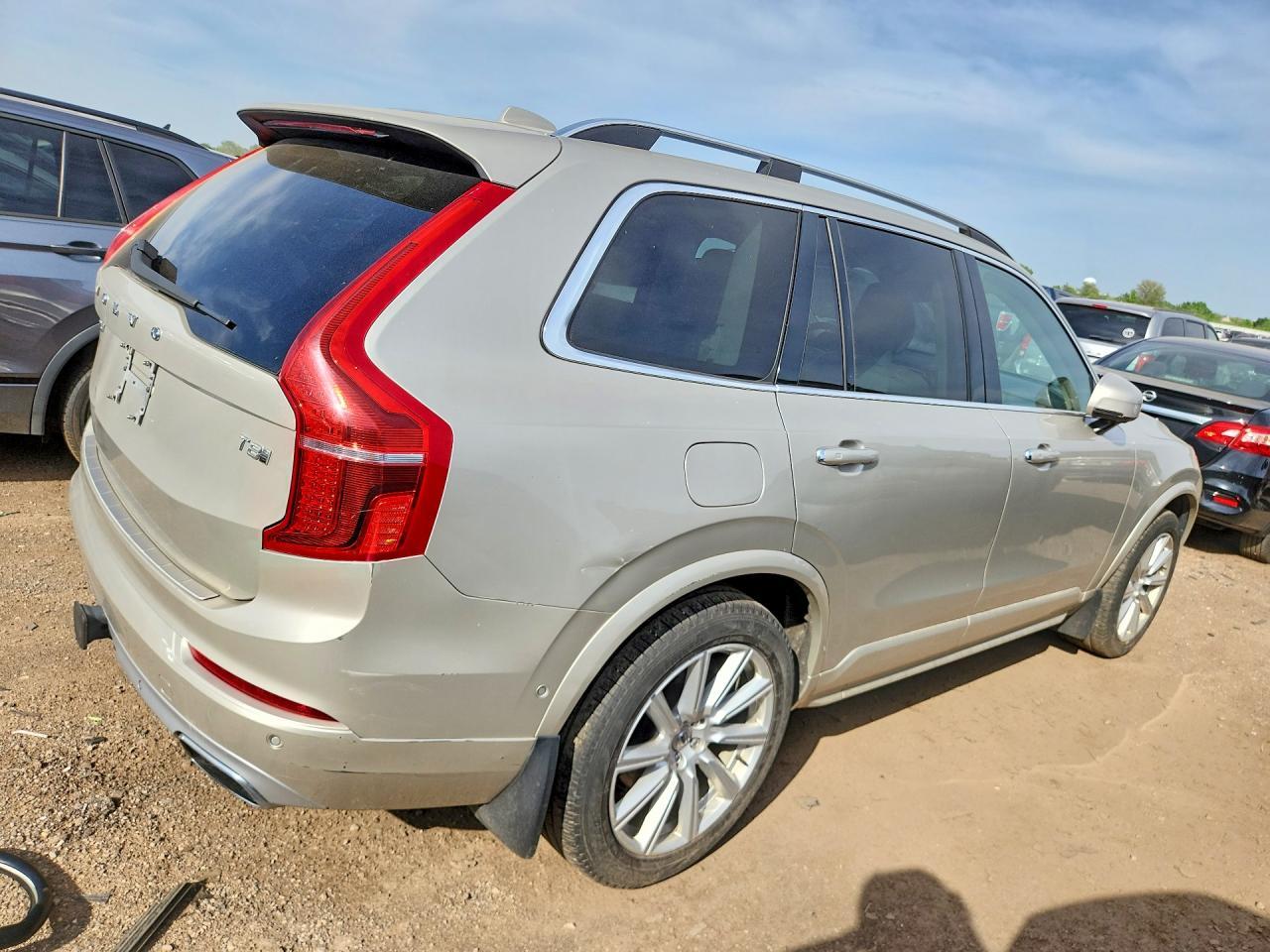 VOLVO XC90 RECHARGE