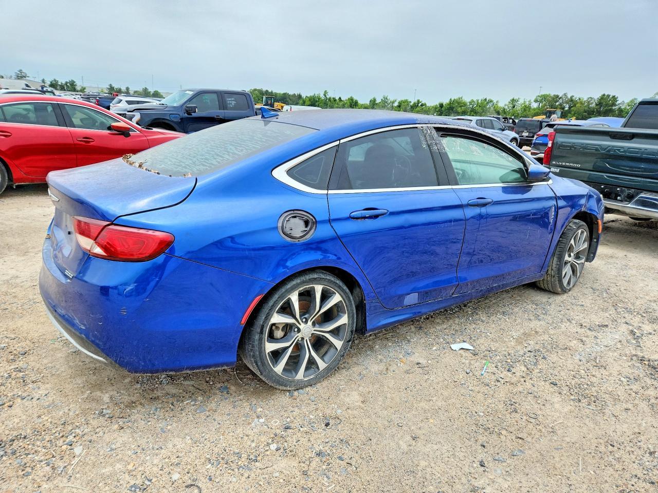 CHRYSLER 200