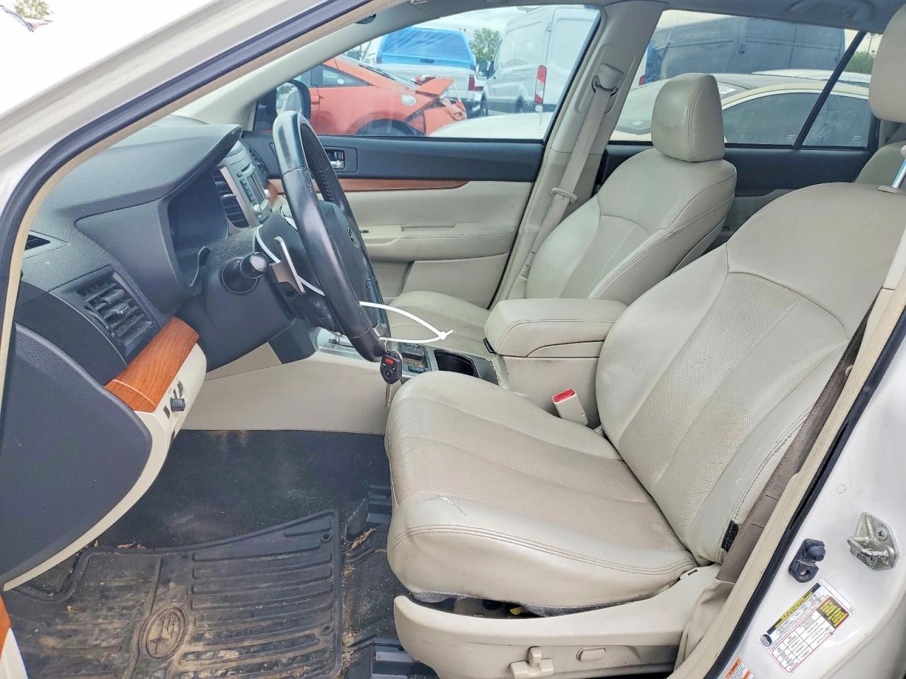 SUBARU OUTBACK