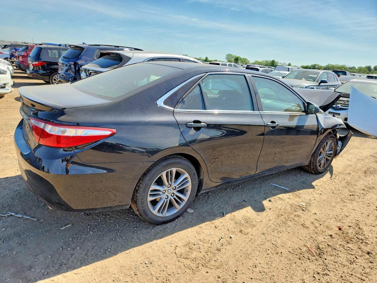 2015 TOYOTA CAMRY — фото 3
