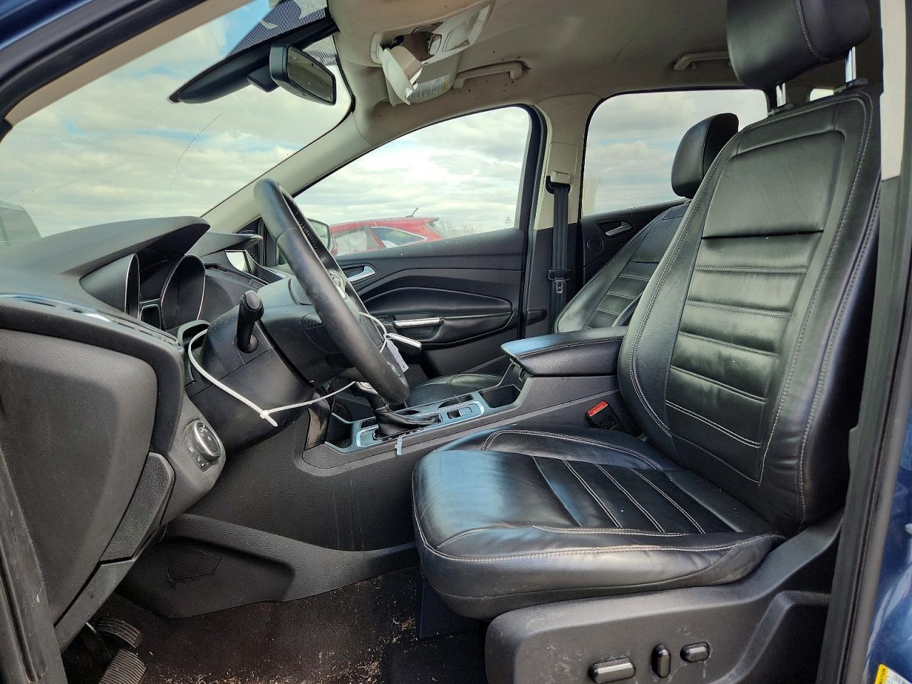FORD ESCAPE