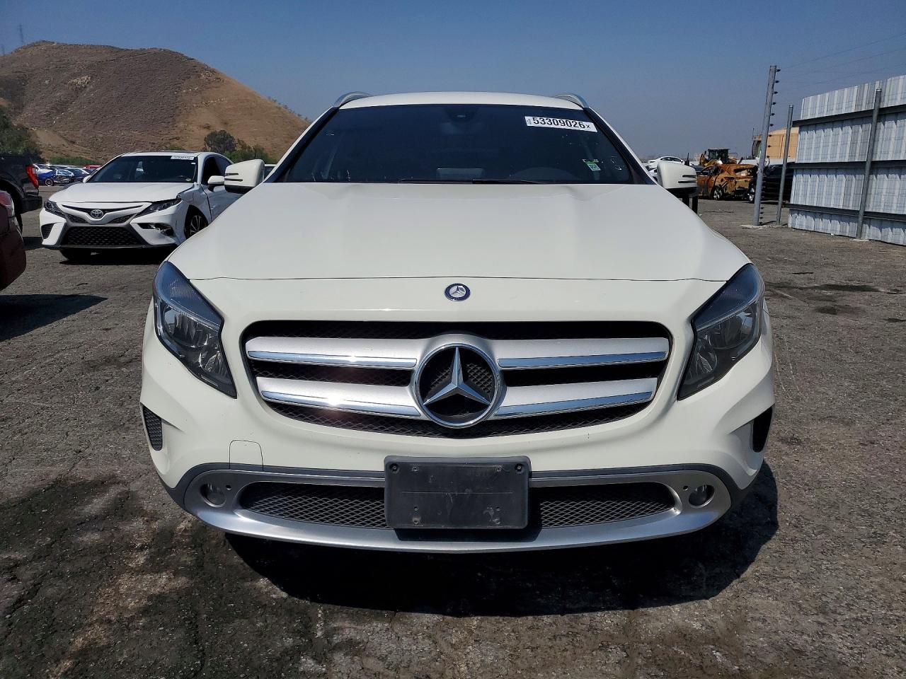 2017 MERCEDES-BENZ GLA-CLASS — фото 5