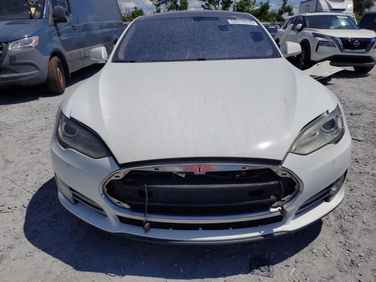 TESLA MODEL S