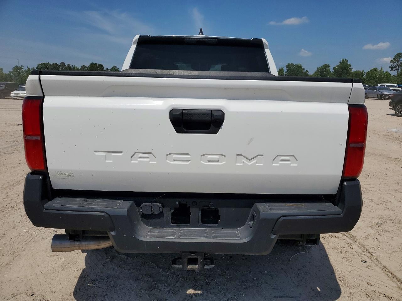 TOYOTA TACOMA