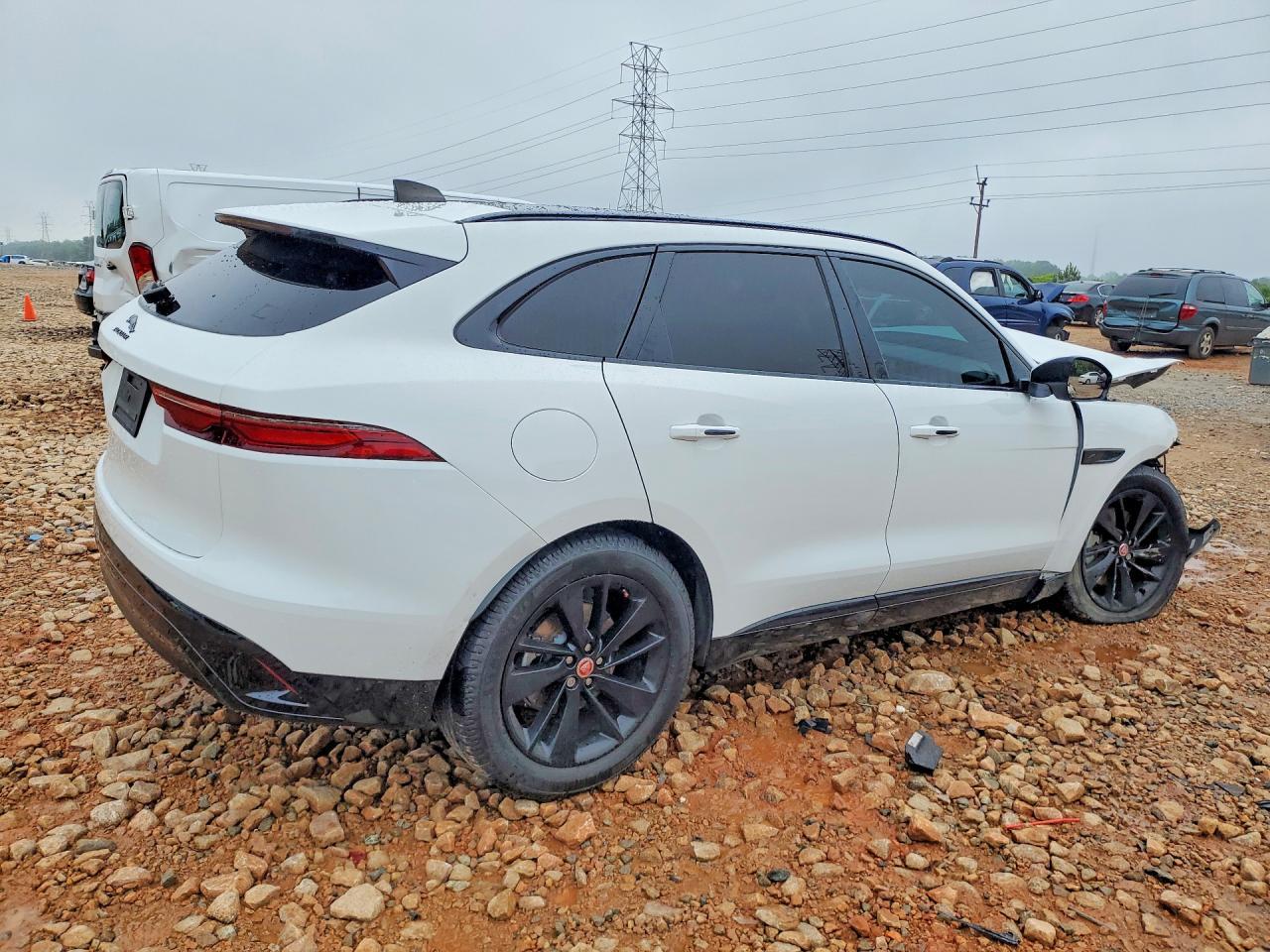 2022 JAGUAR F-PACE — фото 3
