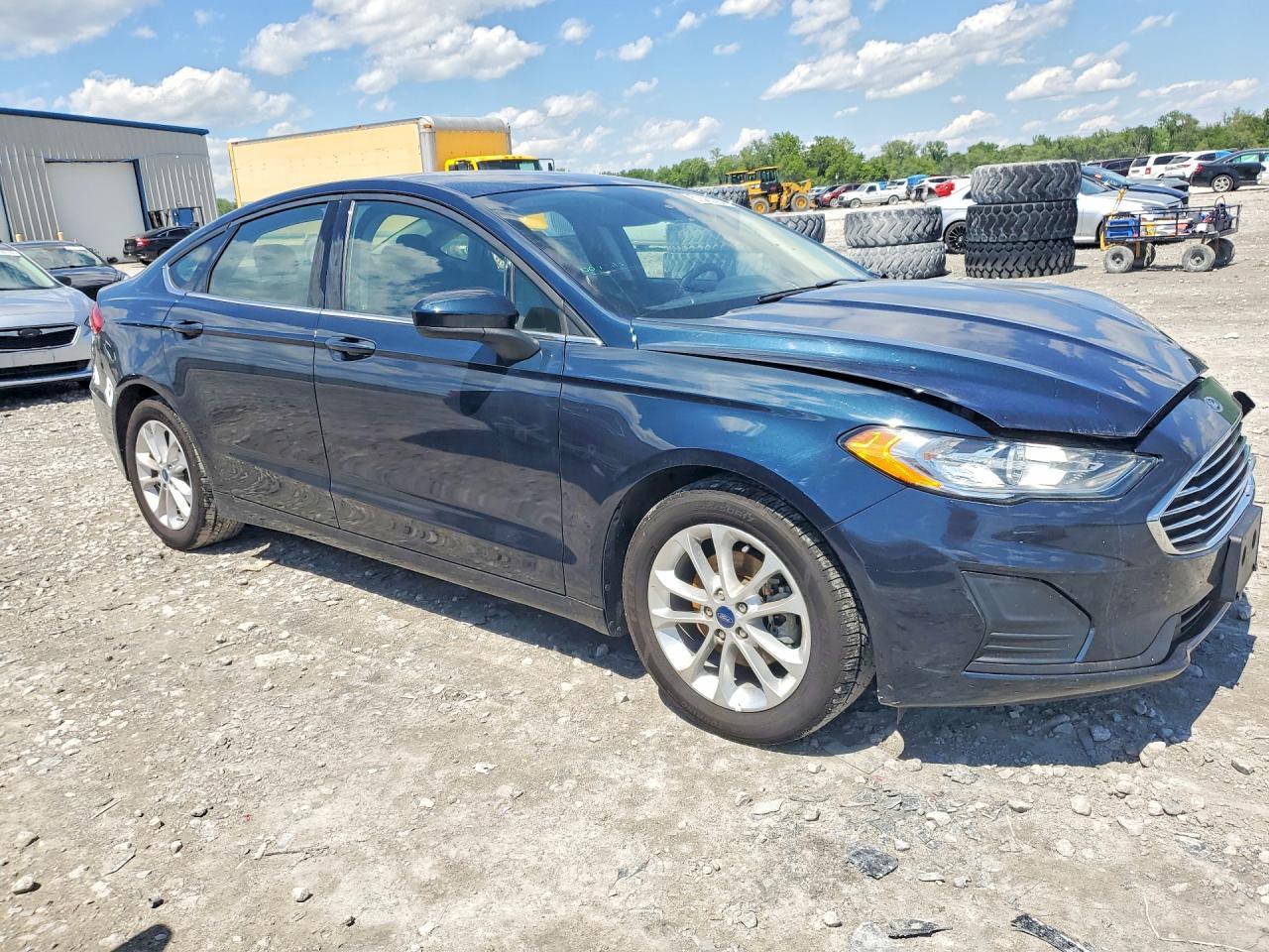 2020 FORD FUSION — фото 4