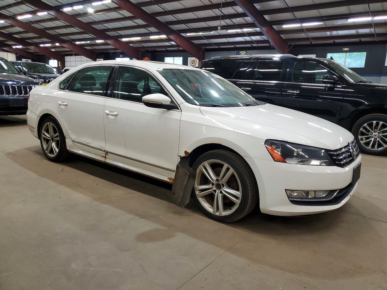 2012 VOLKSWAGEN PASSAT — фото 4