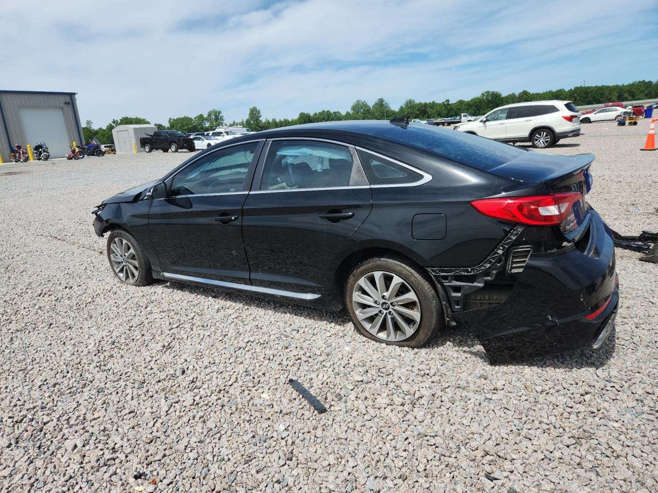 2017 HYUNDAI SONATA — фото 2