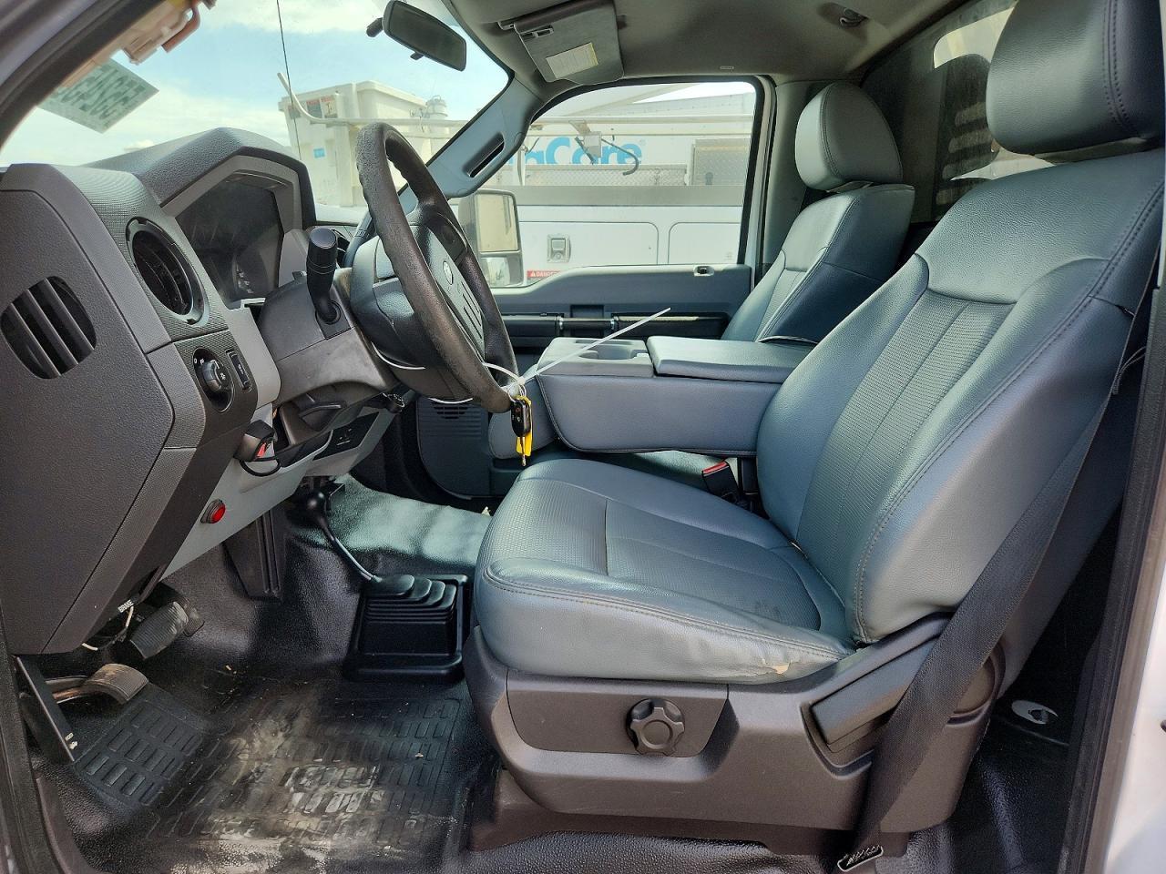 2016 FORD F-550 — фото 7
