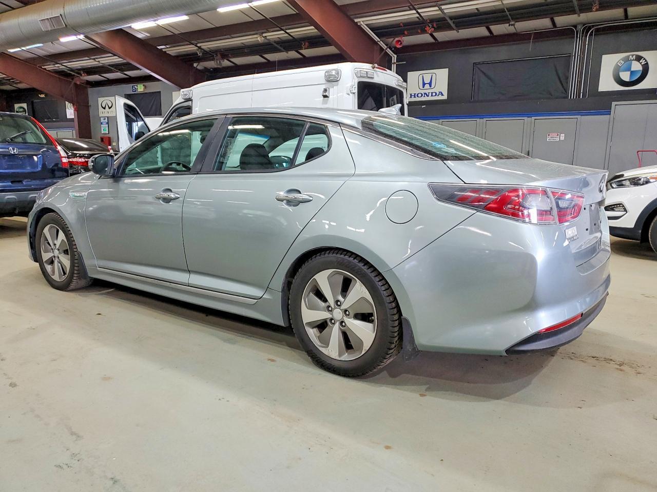 2015 KIA OPTIMA HYBRID — фото 2