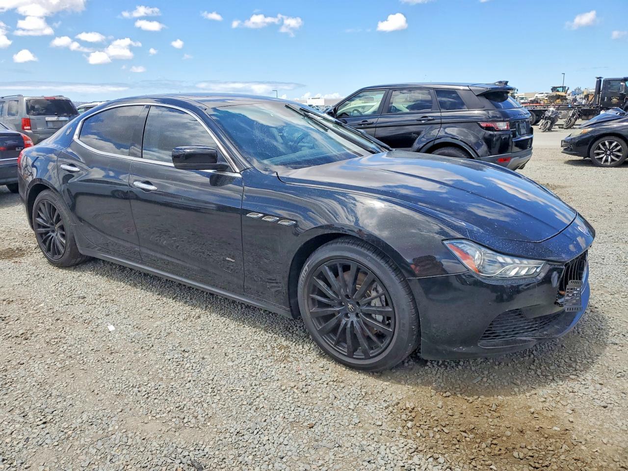 MASERATI GHIBLI