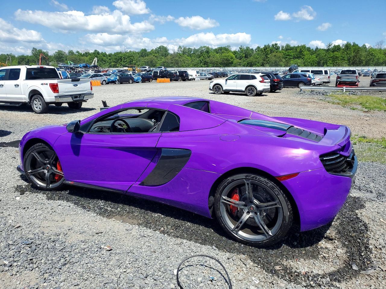 MCLAREN 650S