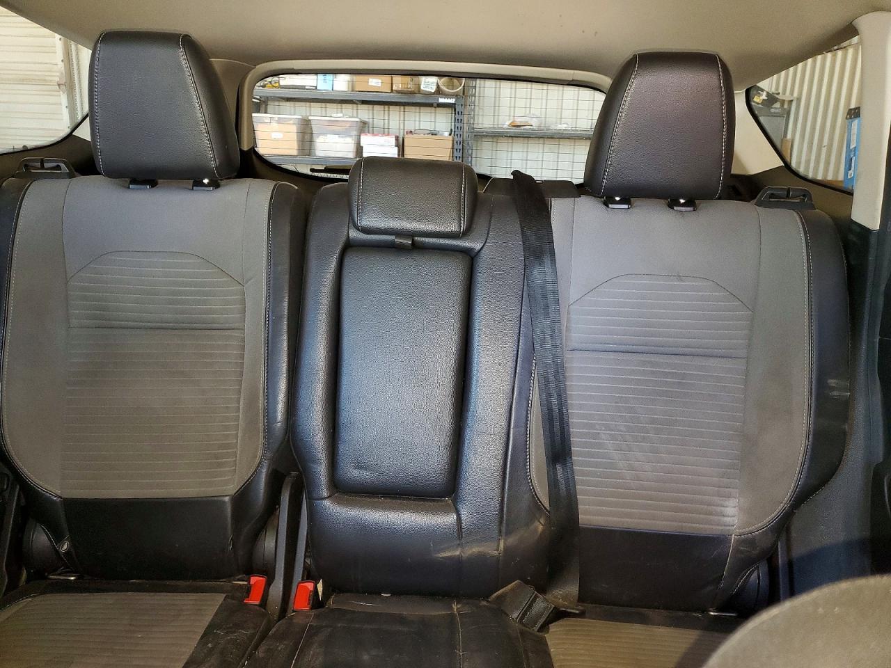 FORD ESCAPE