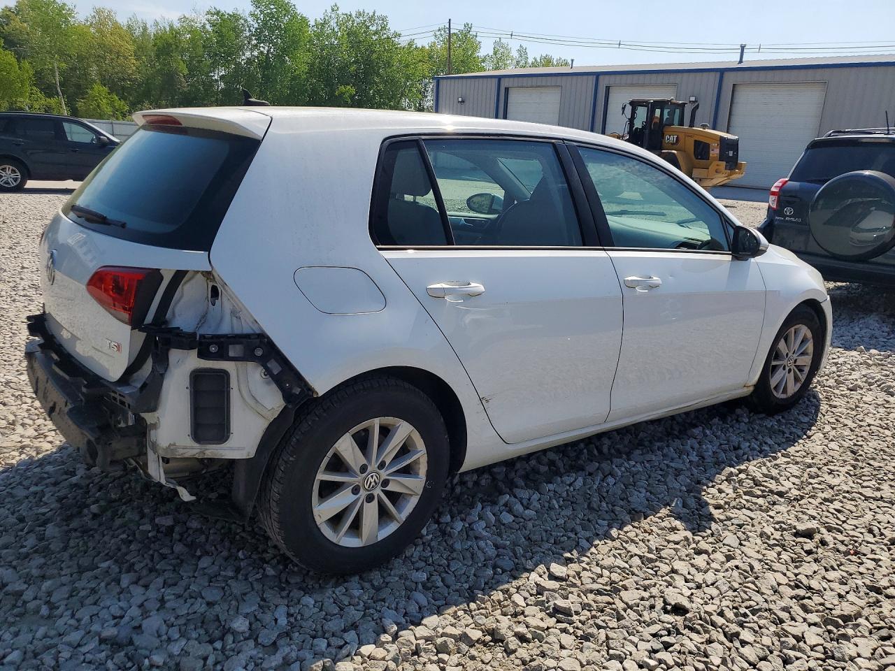 VOLKSWAGEN GOLF