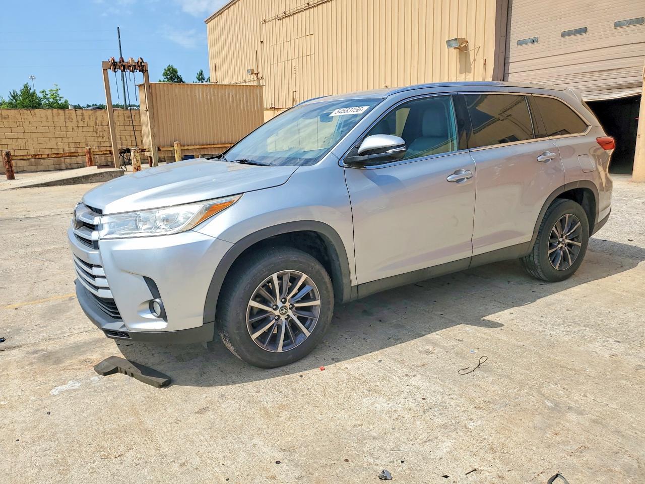 2019 TOYOTA HIGHLANDER — фото 1