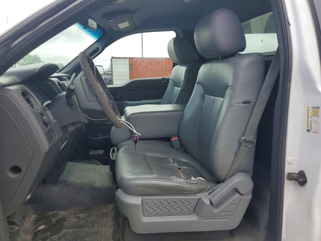FORD F-150