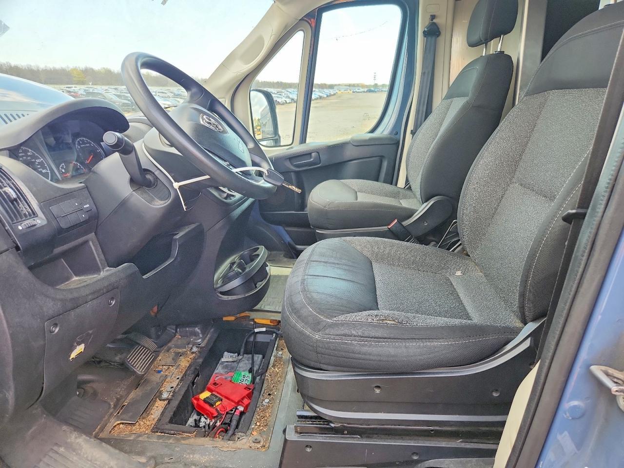 RAM PROMASTER 3500