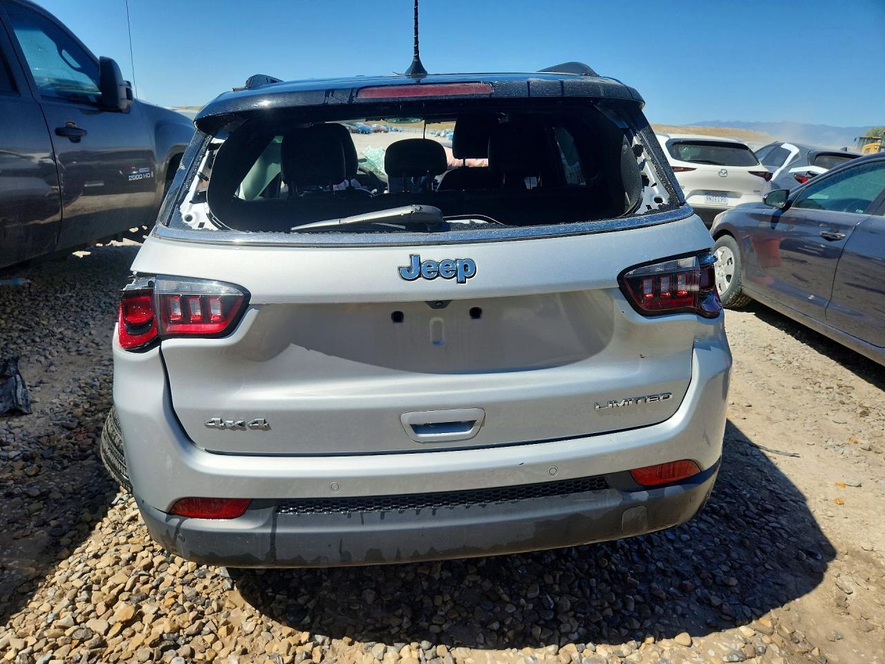 2025 JEEP COMPASS — фото 6
