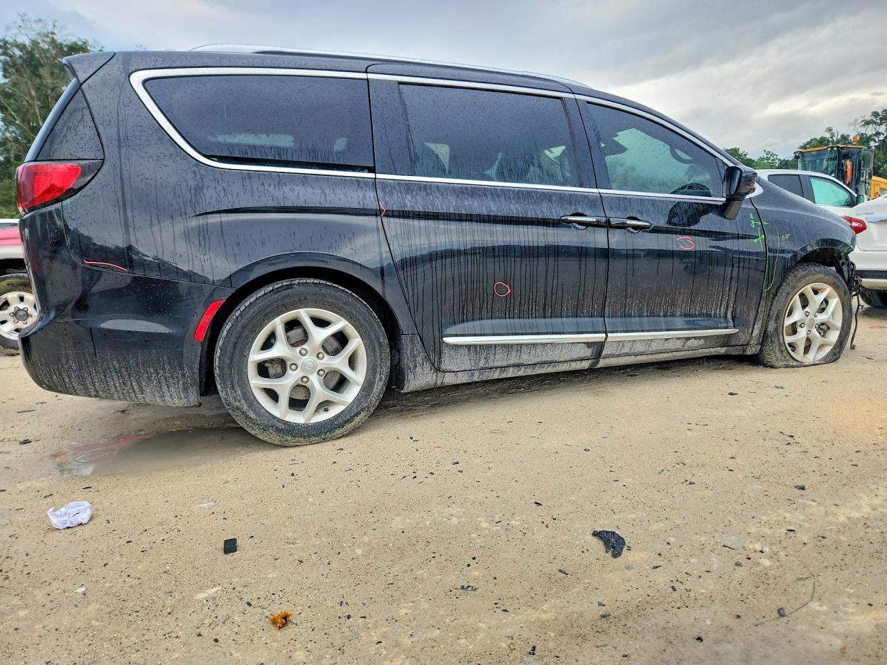 2017 CHRYSLER PACIFICA — фото 3