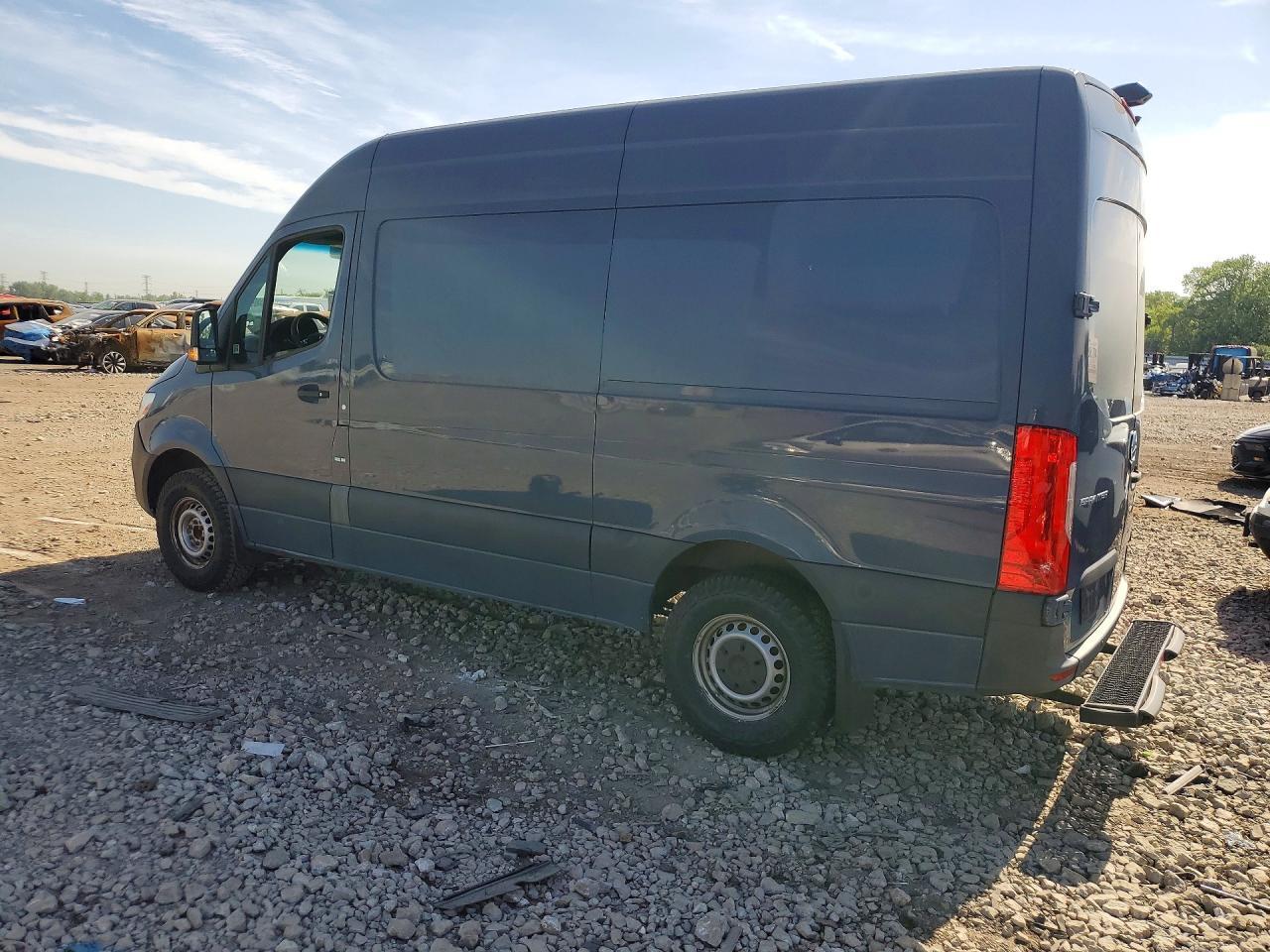 MERCEDES-BENZ SPRINTER